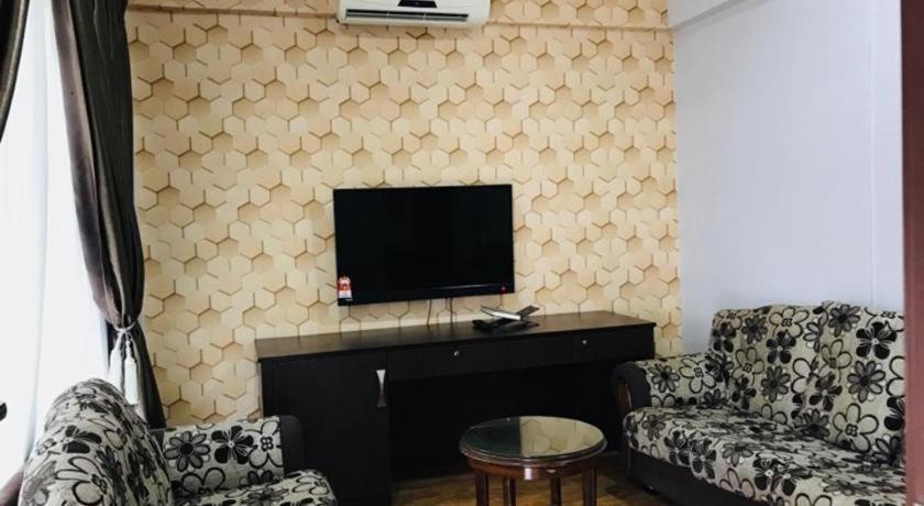 Capital O 90490 Zaques Hotel Sungai Petani Exterior photo